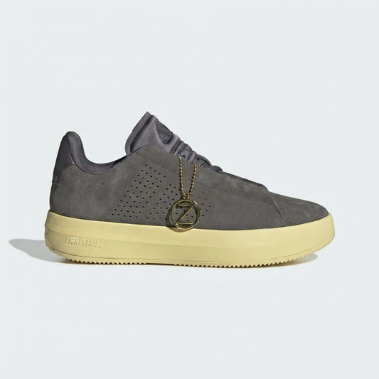 Adidazz Shoe 5